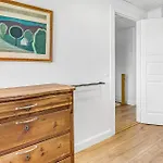 5 Bedroom In Casa vacanze *