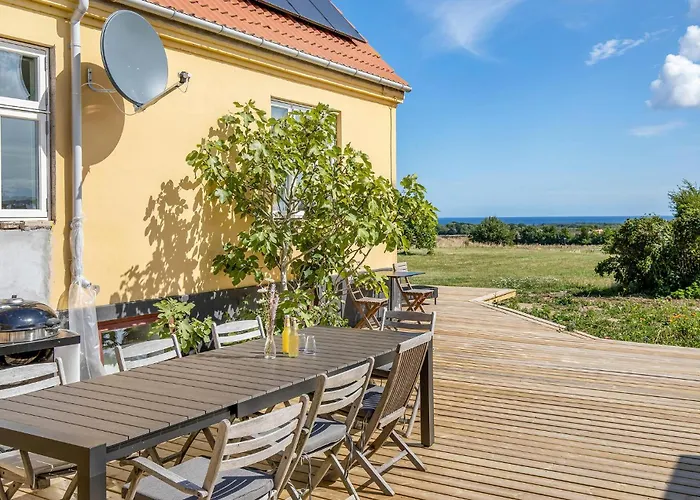 5 Bedroom In Сванеке
