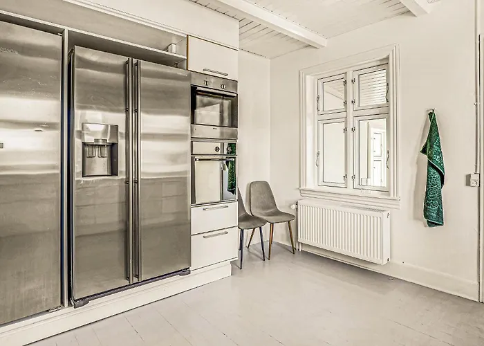 5 Bedroom In * Сванеке