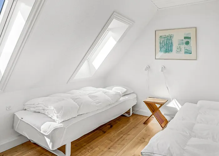 5 Bedroom In * Сванеке